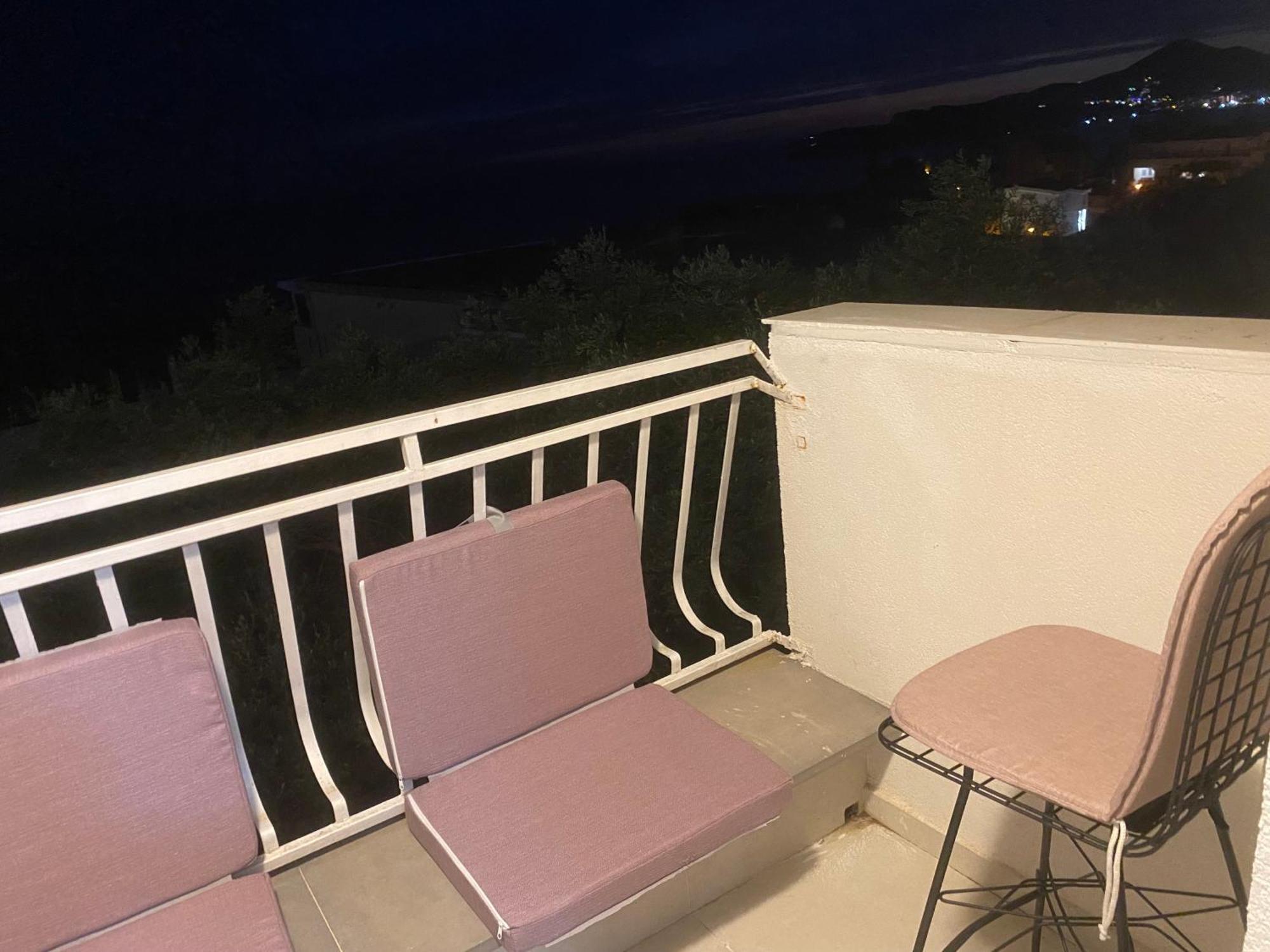 Apartman Lara スヴェティ・ステファン エクステリア 写真